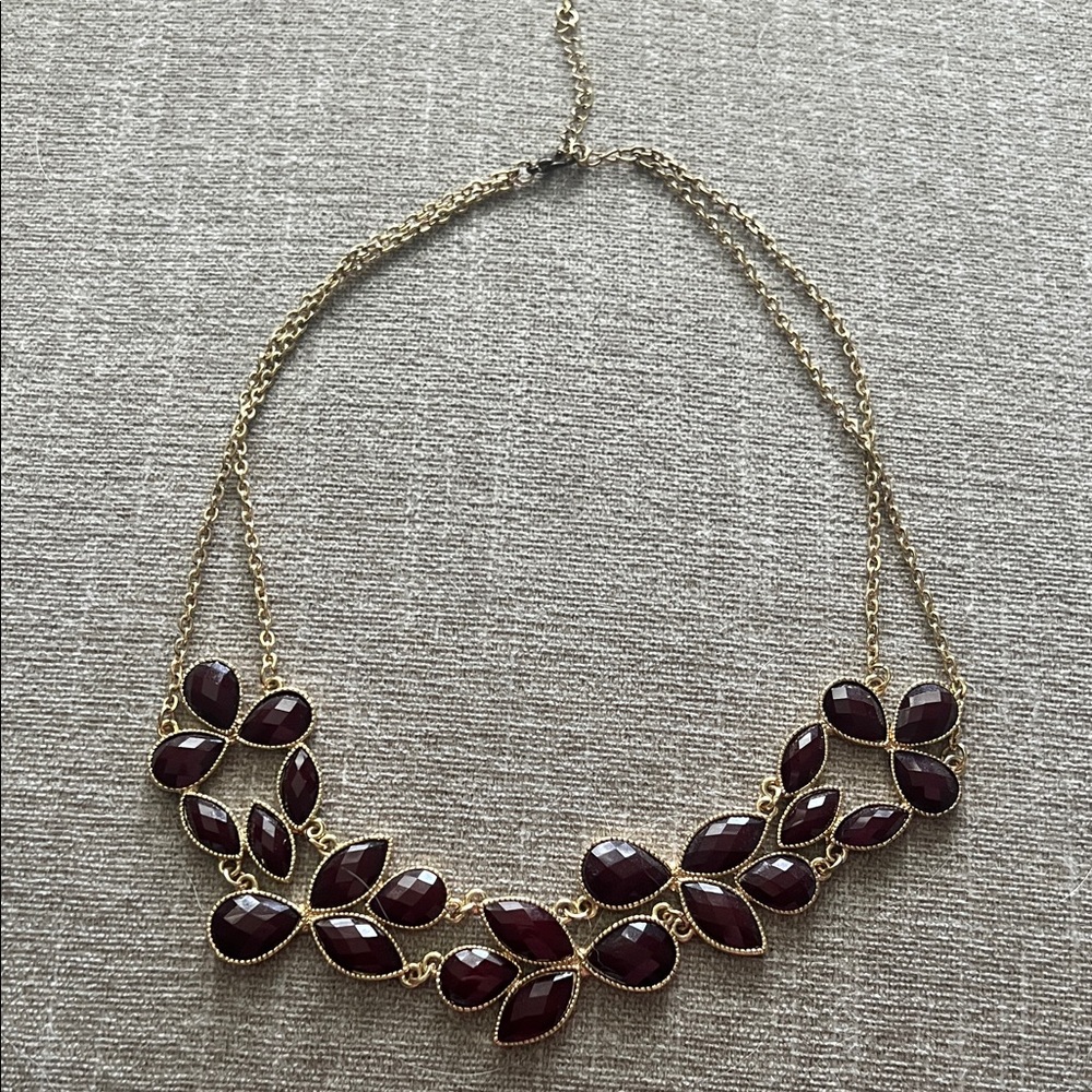 Elegant Gold and Purple Necklace